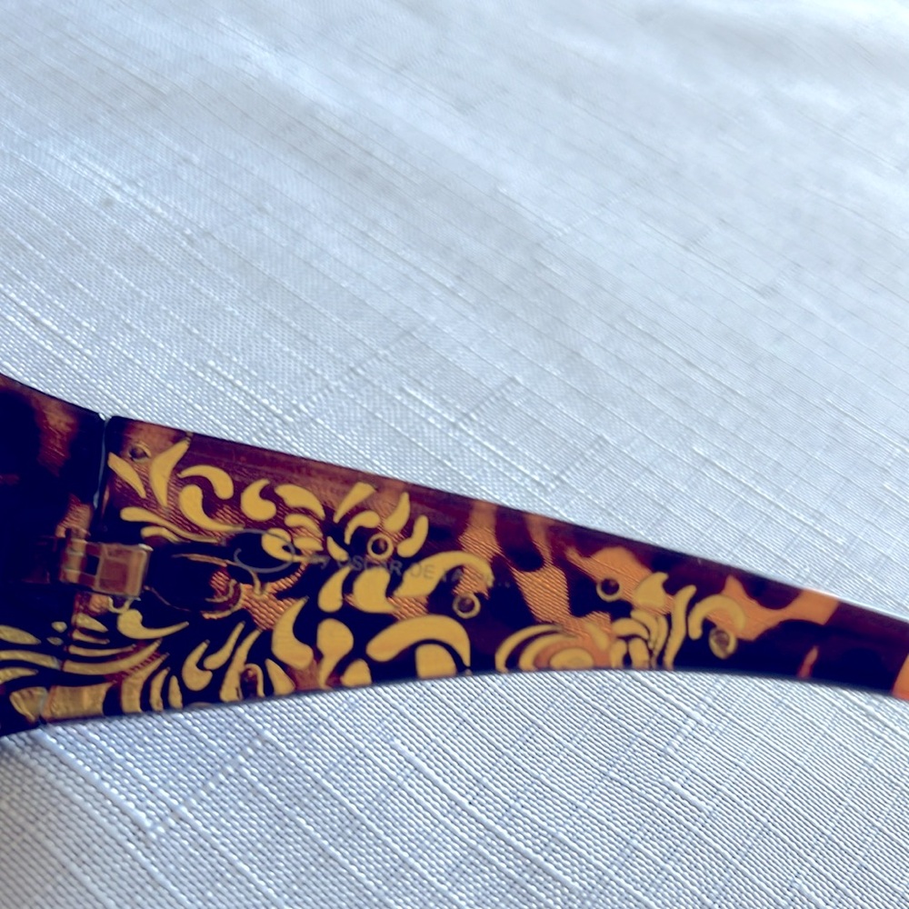 OSCAR DE LA RENTA SUNGLASSES - Picture 7 of 9